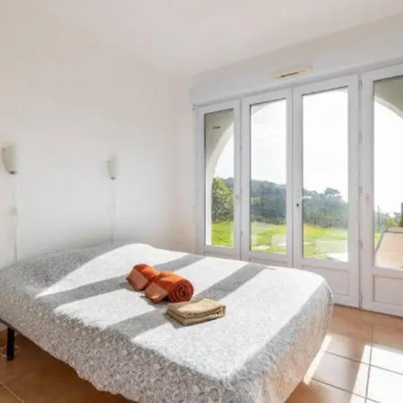 Location 2 Pieces Sur A 3km De Monaco Feriehus *