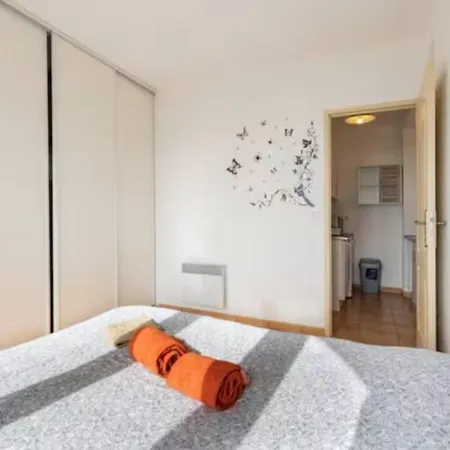 Location 2 Pieces Sur A 3km De Monaco