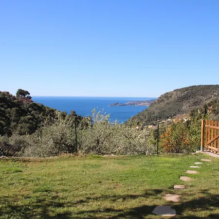 Location 2 Pièces Sur à 3km De Monaco Casa de Férias