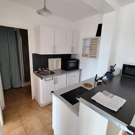 Location 2 Pièces Sur à 3km De Monaco Casa vacanze *